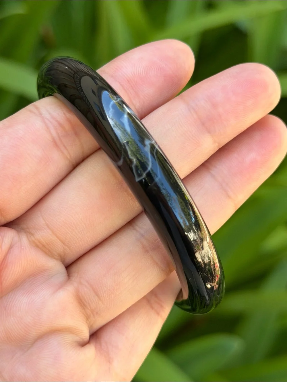 60mm inner diameter black onyx bangle 1826